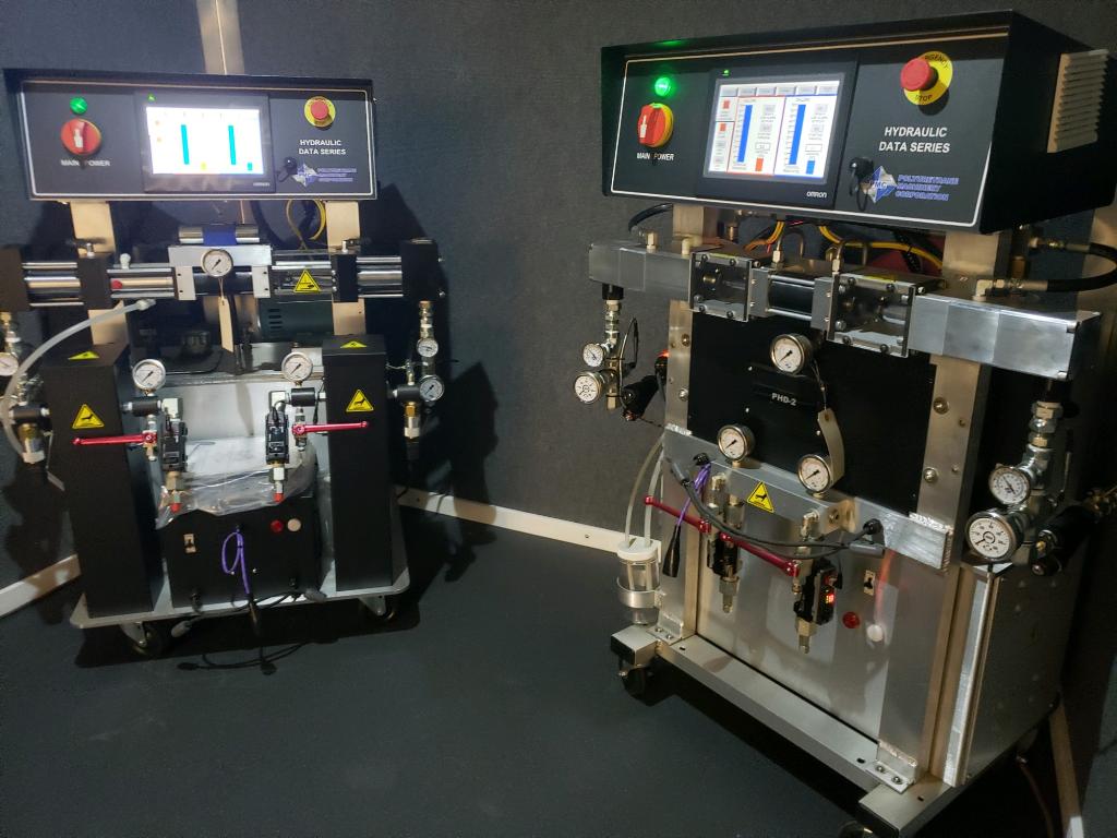 Polyurea spray equipment